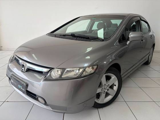 HONDA CIVIC 1.8 LXS 16V FLEX 4P AUTOMÁTICO